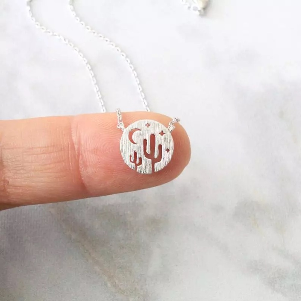 Dainty Desert Necklace